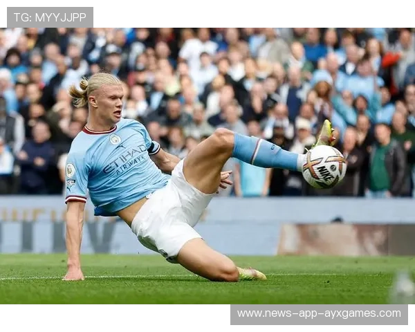 曼城边路渗透直塞造险情，哈兰德门前轻推入网