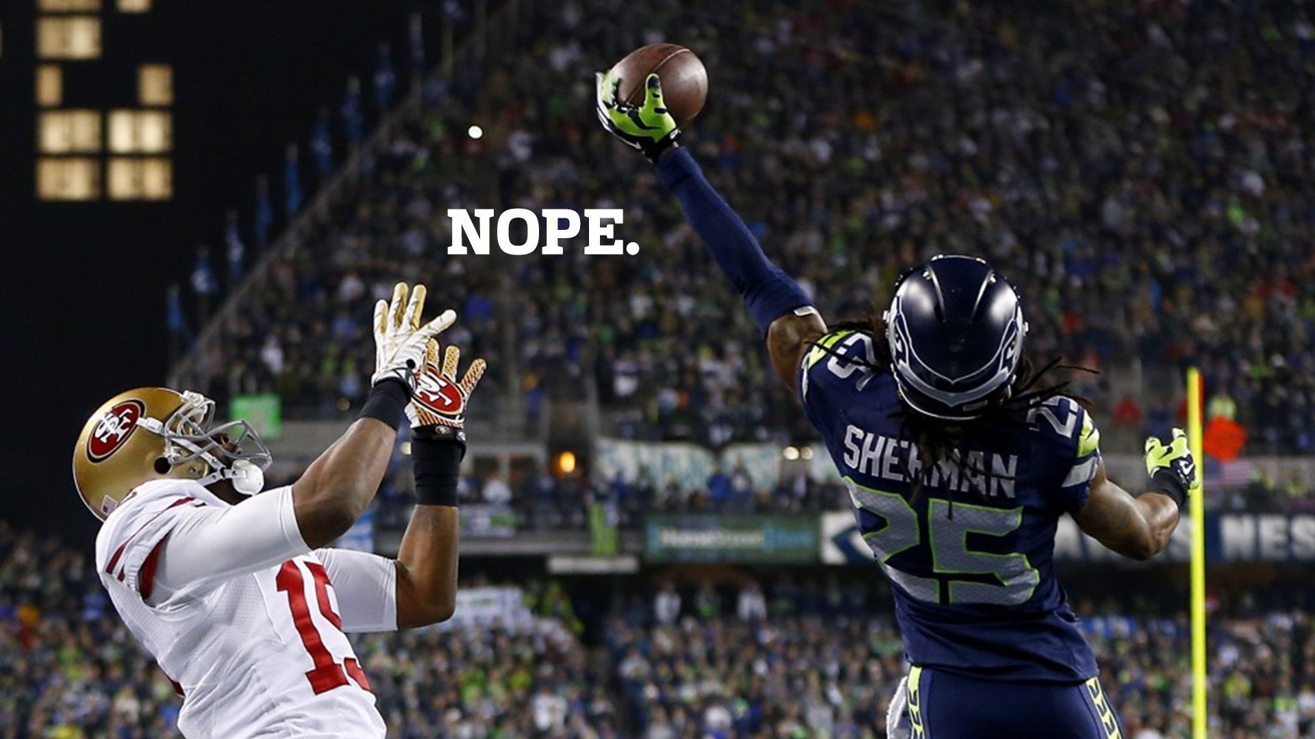 体育健康：专家提醒，夏季观看球赛需注意情绪波动引发的血压问题。